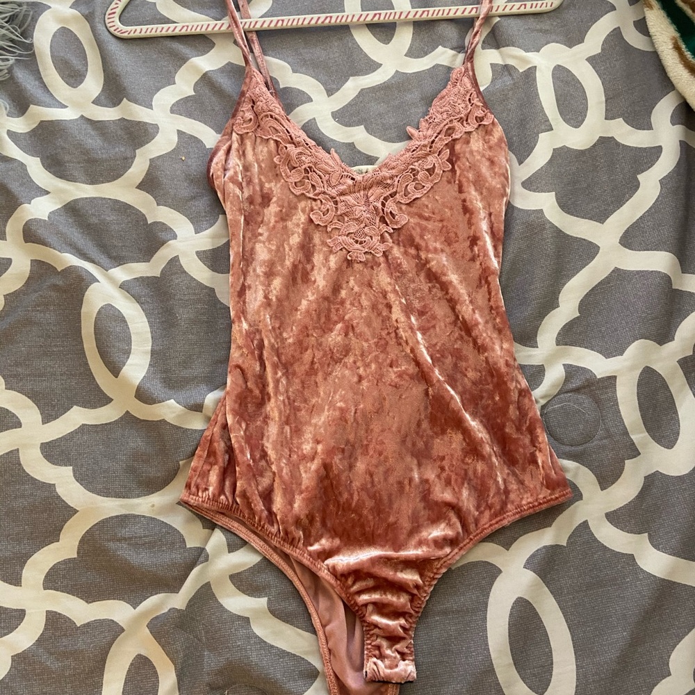 Tain top Bodysuit